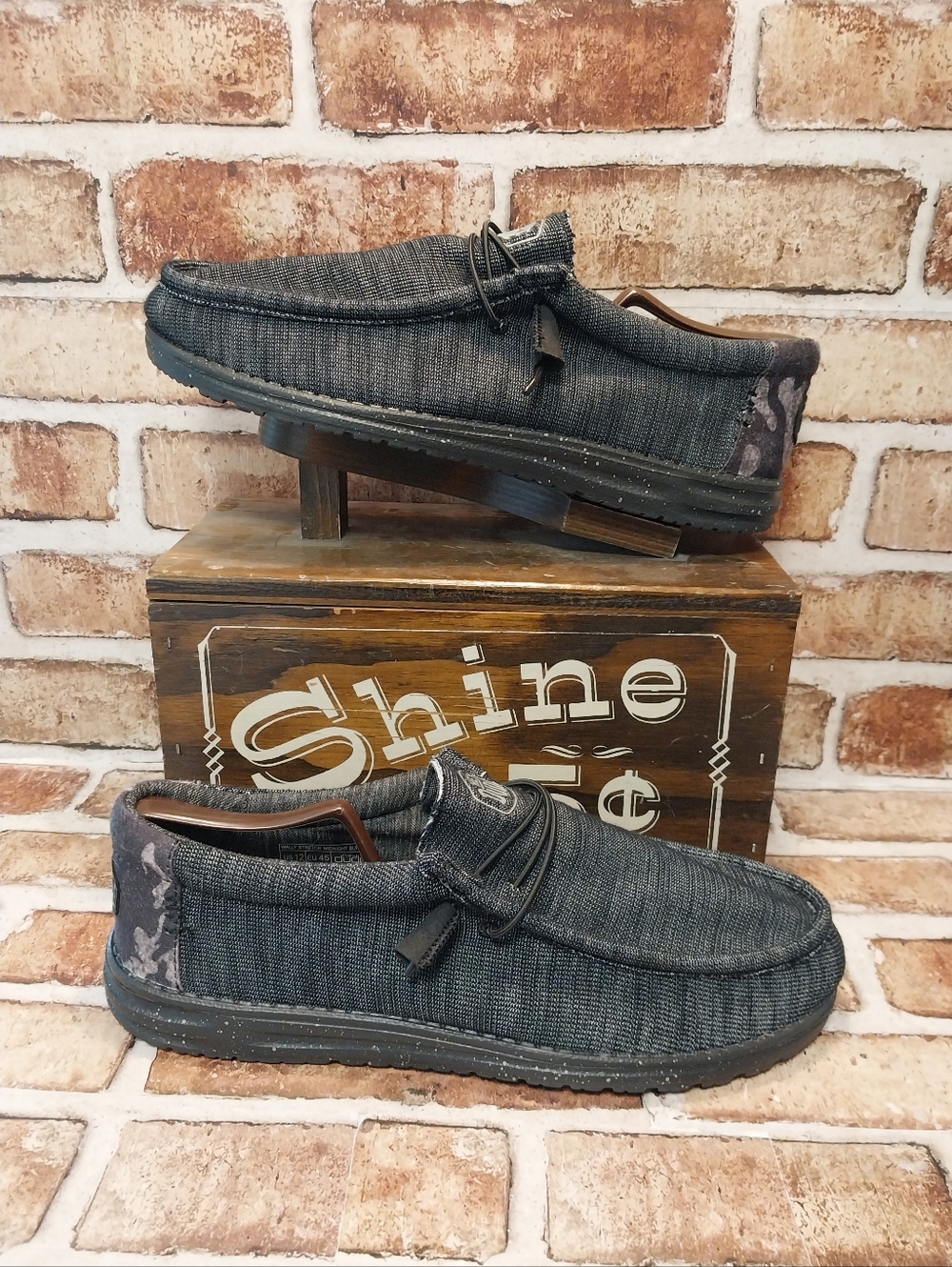 Pre-owned Hey Dude Wally Stretch